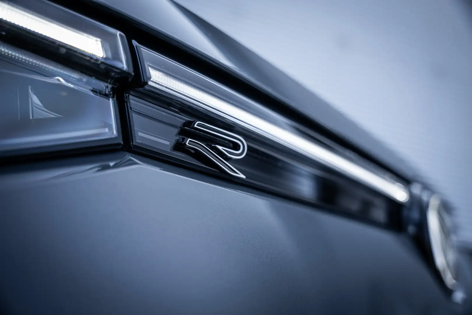 Volkswagen Tayron R-line Edition 1.5 e-Hybrid 204PK Grijs - 2