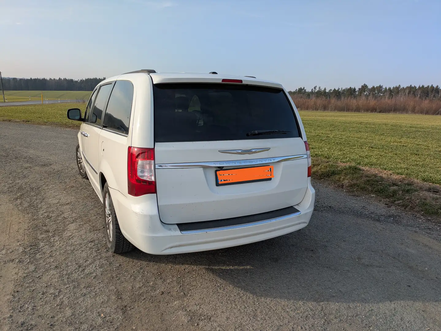 Chrysler Town & Country Alb - 2