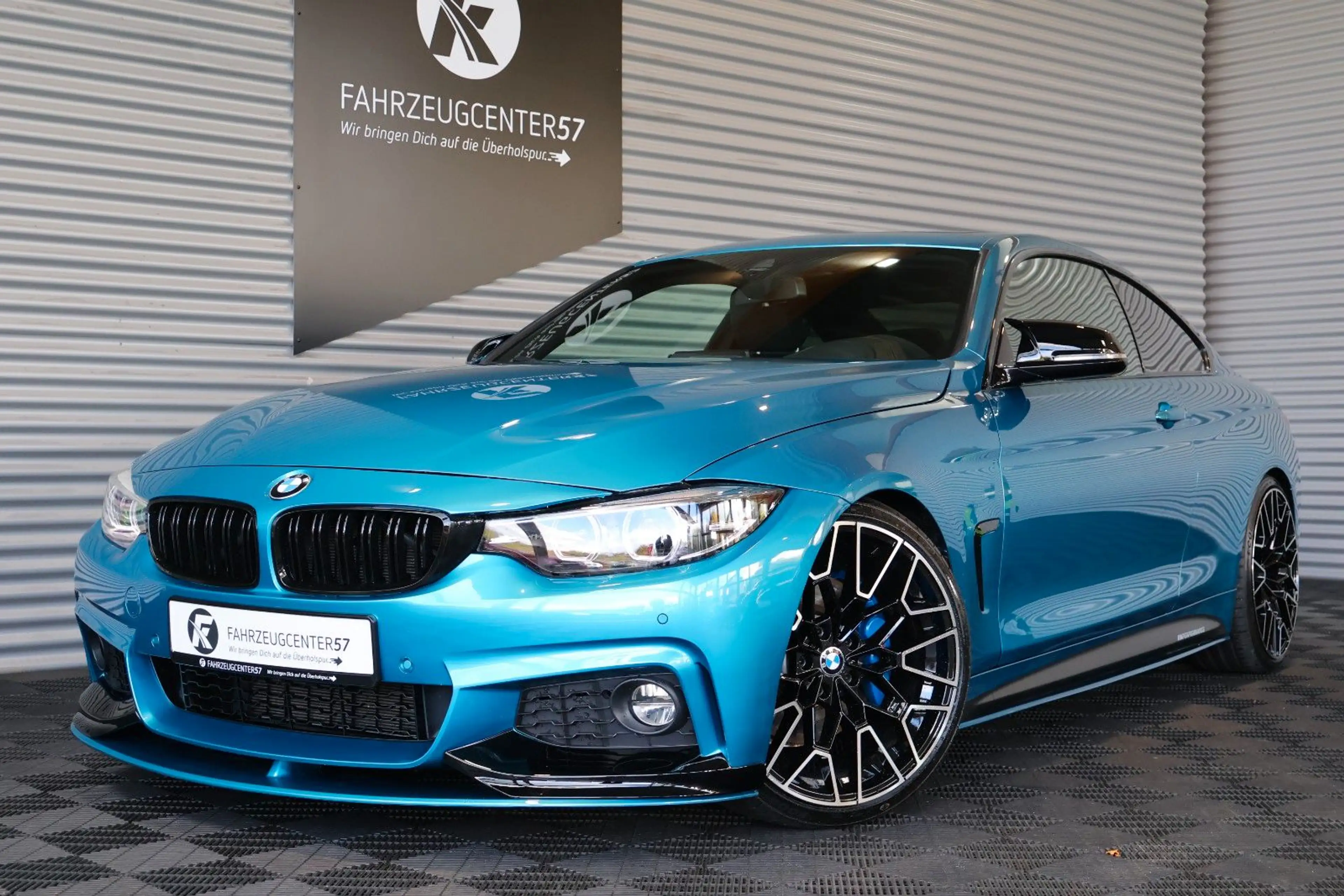 BMW 430 i Coupé/M-PAKET/HUD/H&K/CARPLAY/KAMERA/20"