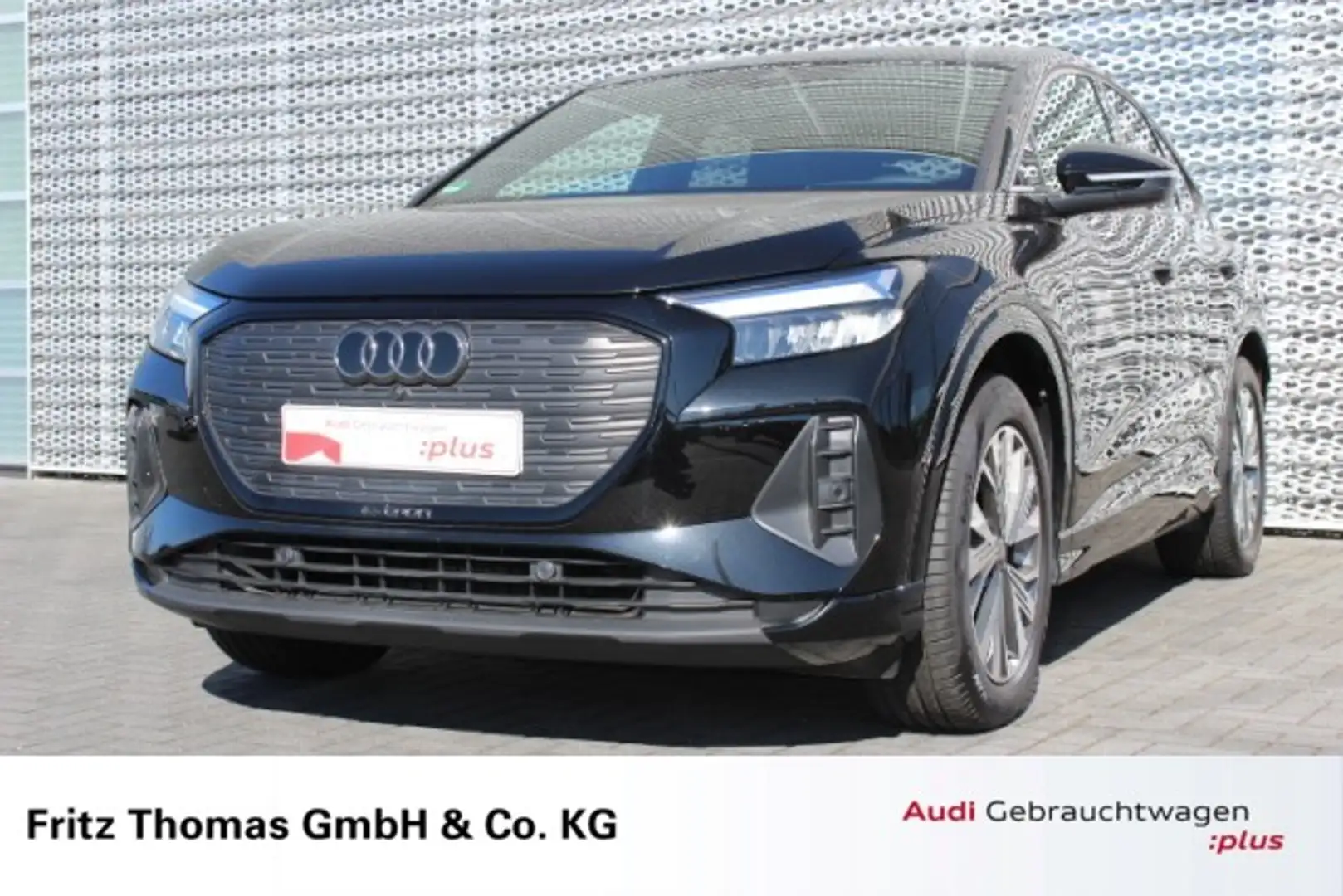 Audi Q4 e-tron 40 Navi S line-Inter. ACC RKamera SpSi SHZ Klima Schwarz - 1