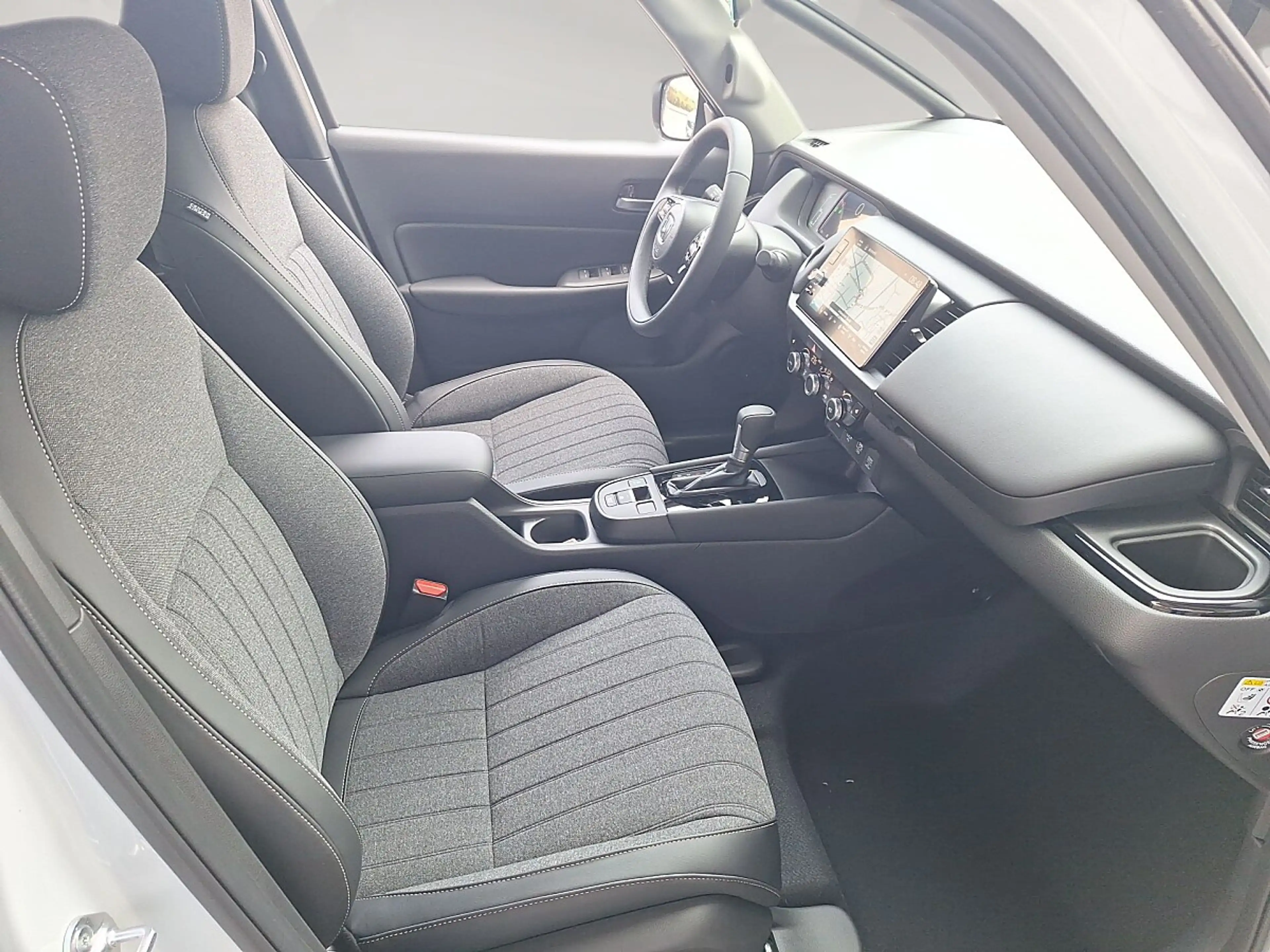 Honda Jazz 1,5 i-MMD Hybrid Advance Aut. — photo 15