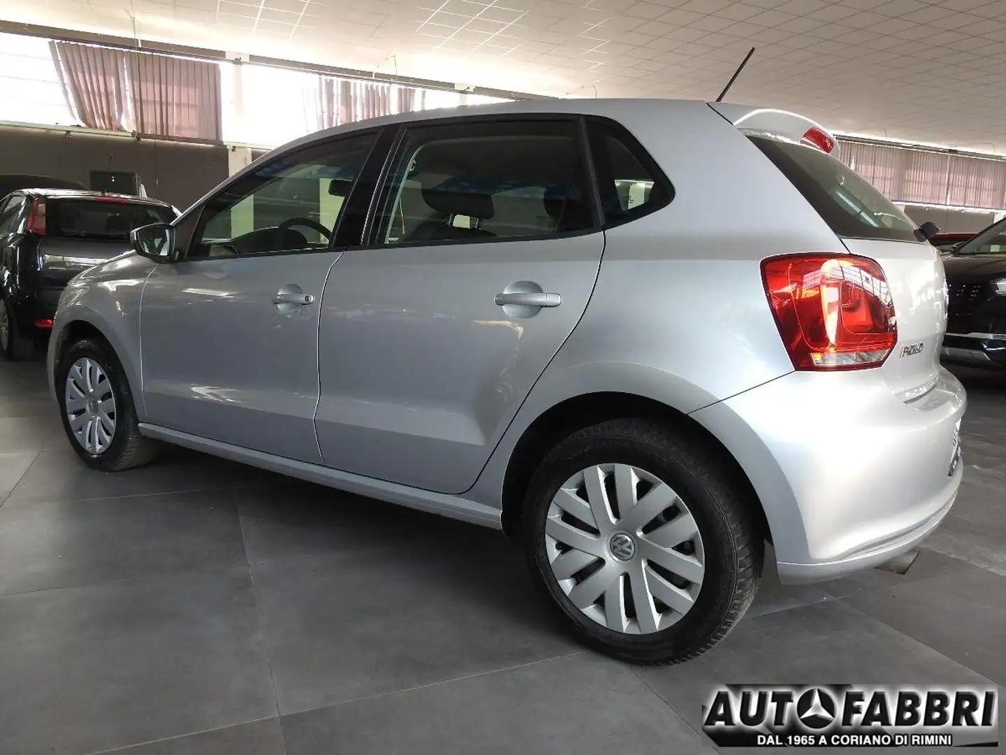 Volkswagen Polo VOLKSWAGEN -  - 1.4 5p. Comfortline BiFuel GPL Gris - 2