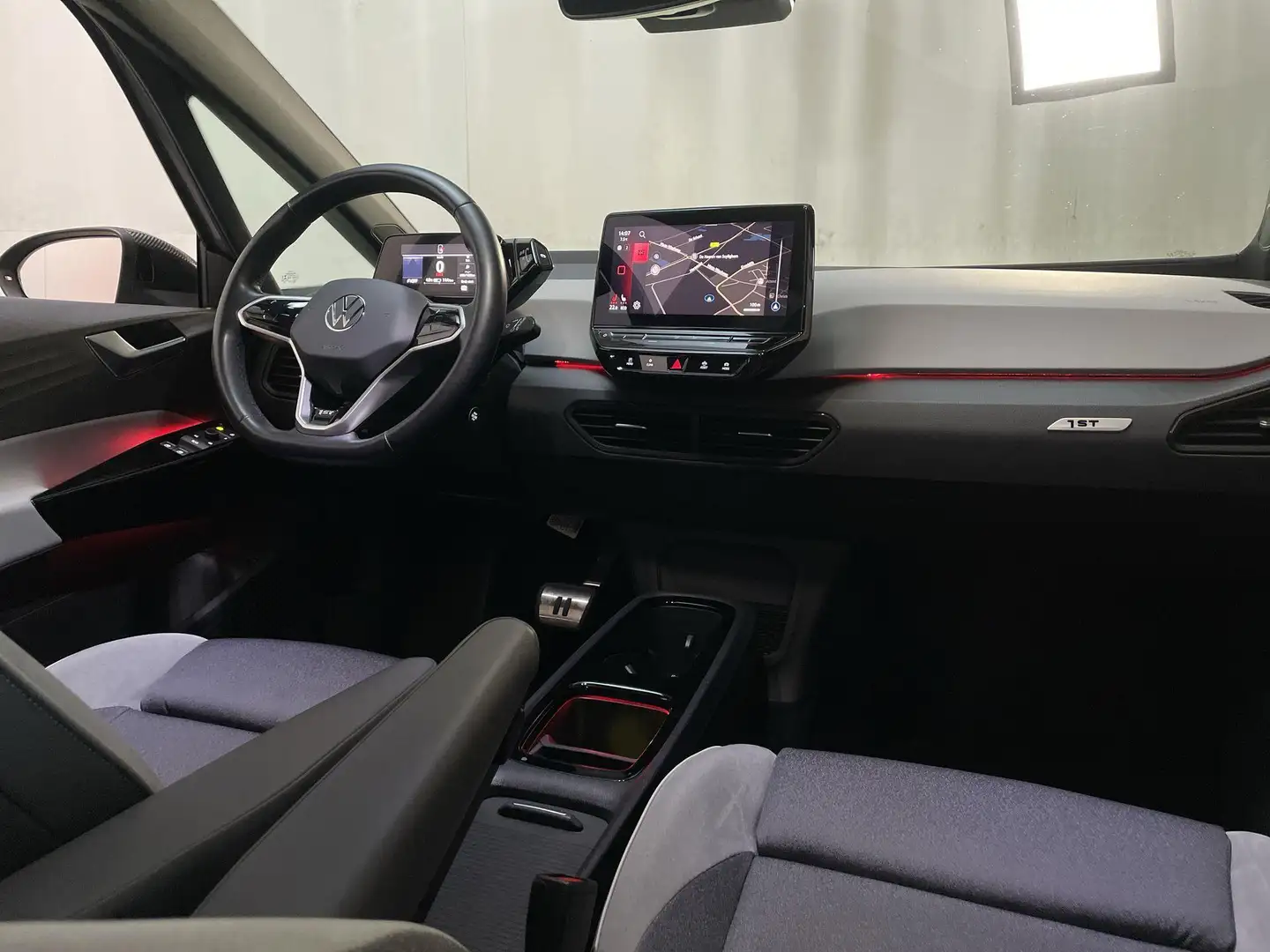Volkswagen ID.3 First Max 58 kWh Panoramadak LED Stoelverwarming C Grigio - 2