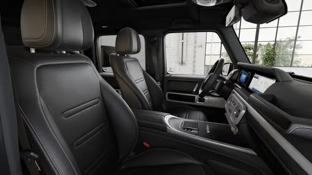 Mercedes-Benz G-Class view 11