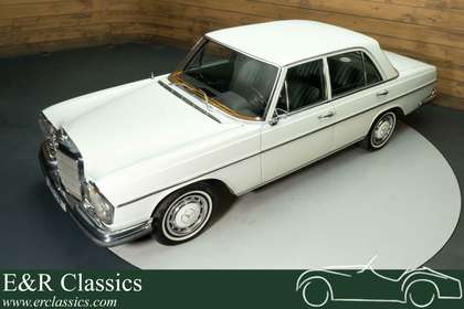 Mercedes-Benz 280 SE Sedan