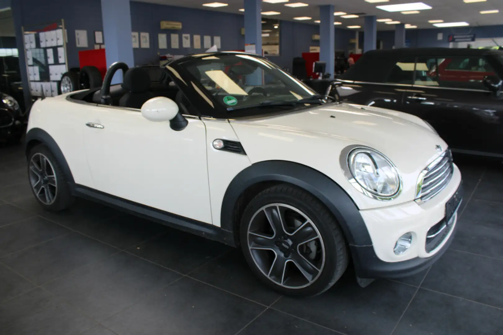 MINI Cooper Roadster Cabrio Weiß - 1