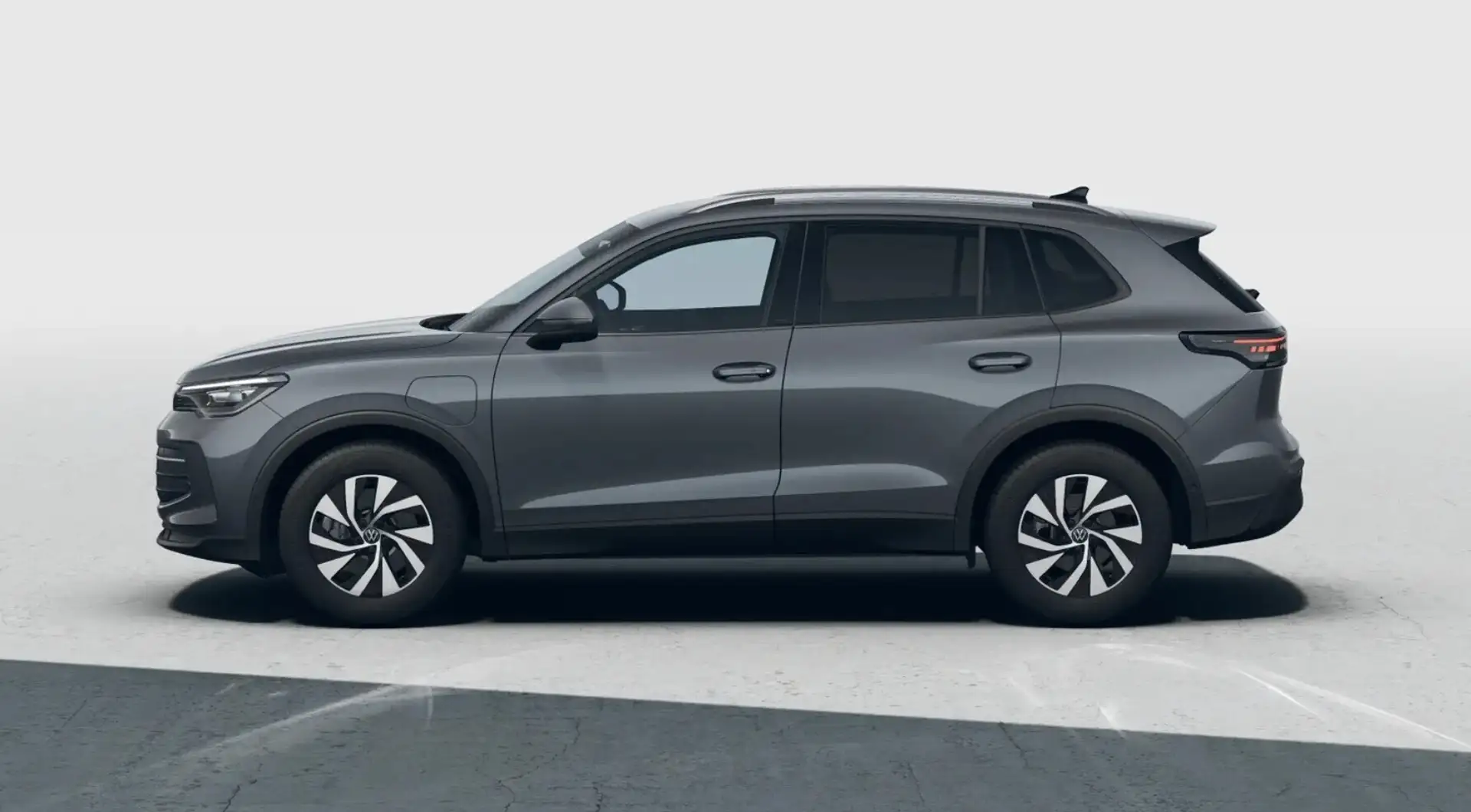 Volkswagen Tiguan Tiguan 1.5 TSI eHybrid DSG Edition Plus Gris - 2