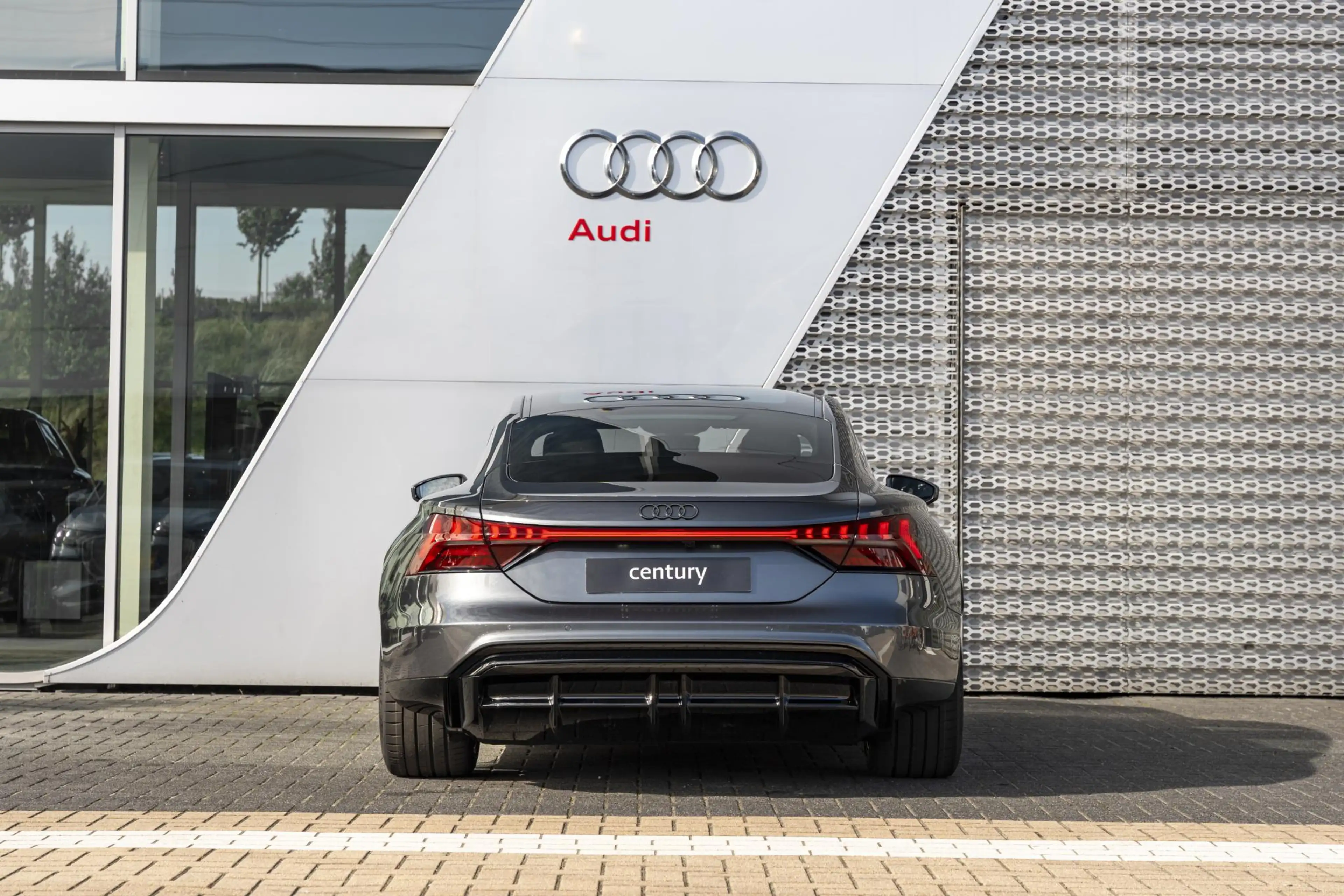 Audi e-tron GT e-tron GT 97 kWh 370 kW / 503 PK Sportback Elektr. — photo 3