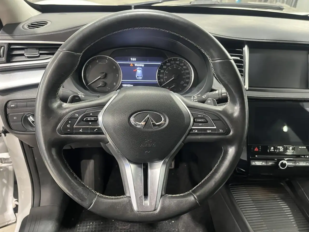 Infiniti QX50 снимка Infiniti QX50