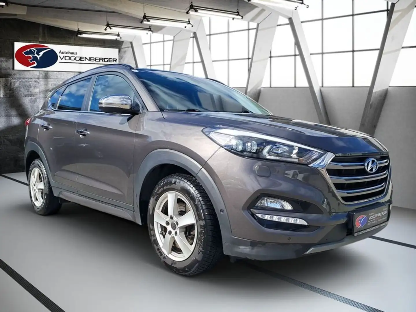 Hyundai TUCSON Platin 4WDAut*SitzH+L*Rcam... Grigio - 1