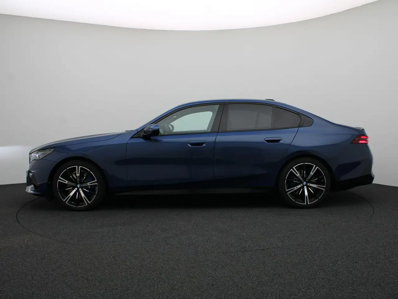 BMW i5 2026