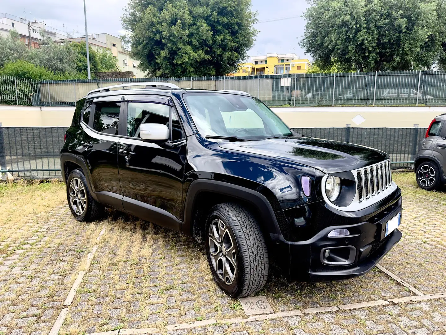 Jeep Renegade 2.0 mjt 4x4 Limited 4wd 140 cv automatica Nero - 2