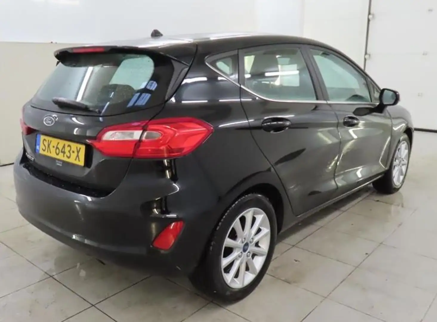 Ford Fiesta 1.0 EcoBoost 100pk 5dr Titanium I Groot scherm I A Noir - 2