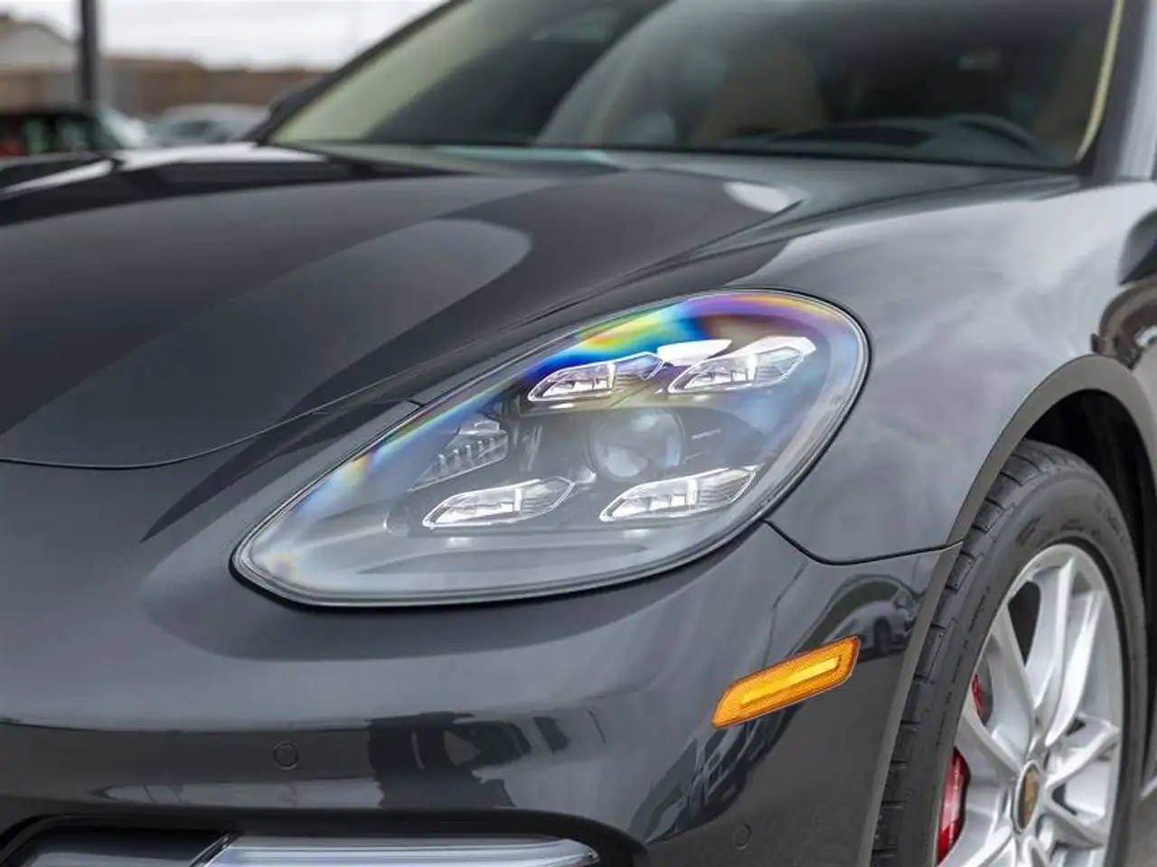 Porsche Panamera снимка Porsche Panamera