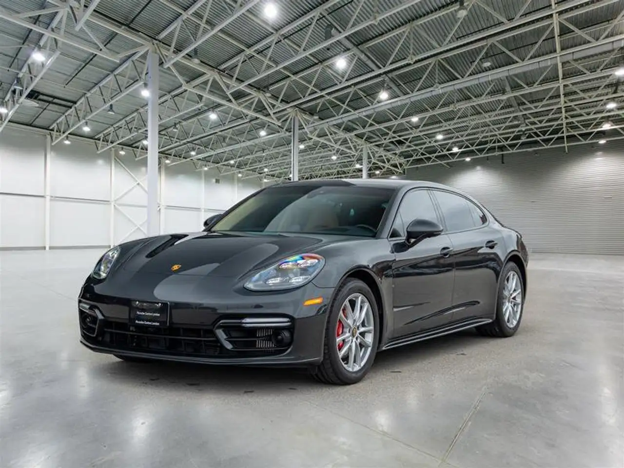 2023 Porsche Panamera