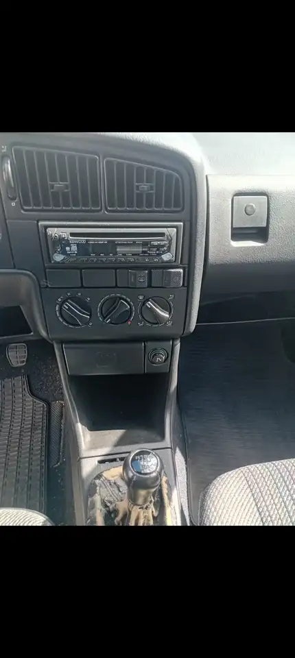 Volkswagen Passat Unieke VW Passat B3 1.6 benzin B(1991) – 150.000km, foto 9