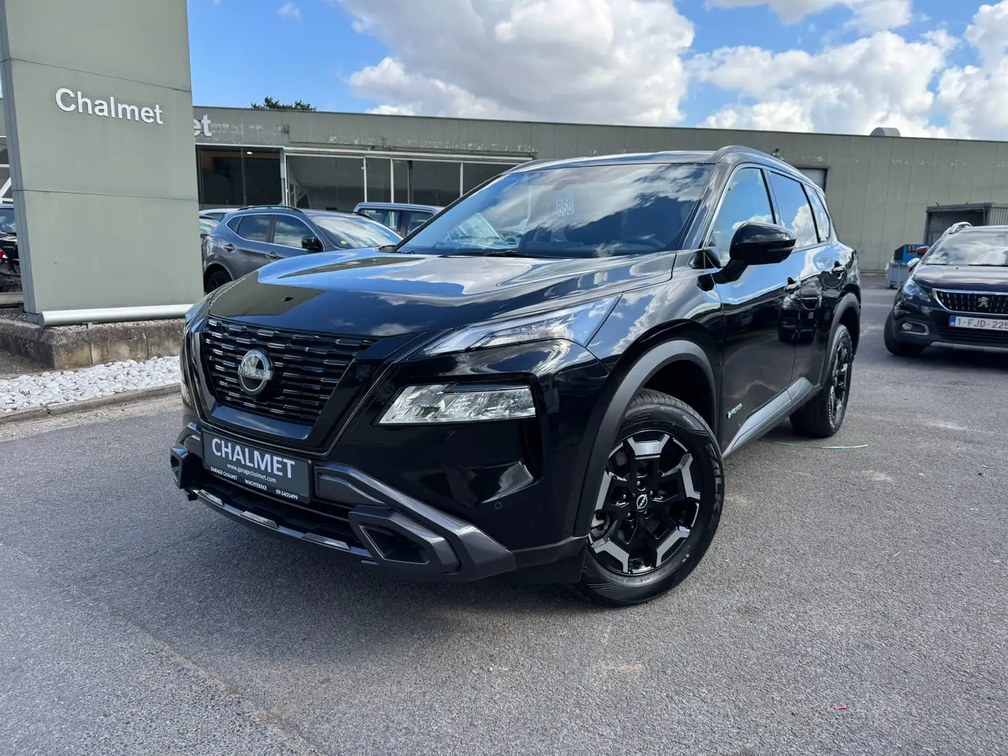 Nissan X-Trail X-Trail 1.5e-Power E4orce MY25 N-Trek / 0KM / Noir - 1