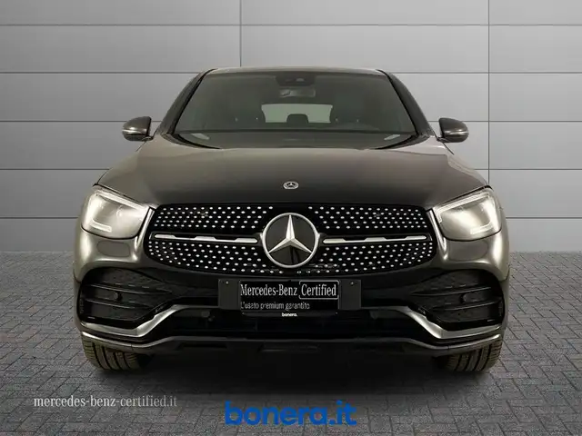 Mercedes-Benz 300 view 4