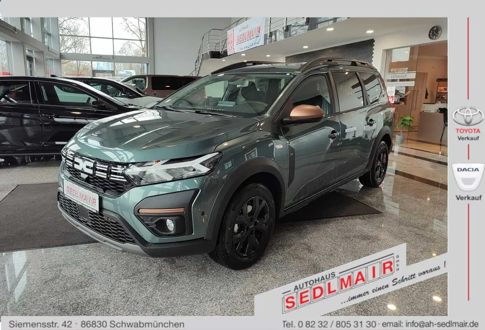 Dacia Jogger Extreme TCe110 5-Sitzer SHZ/CITY PAK/NAVI Зелений - 1