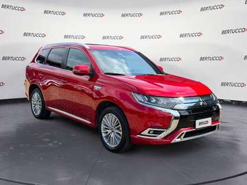 Outlander 2.4 MIVEC 4WD PHEV Diamond SDA