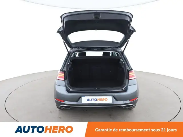 Volkswagen Golf view 16
