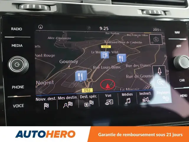 Volkswagen Golf view 23