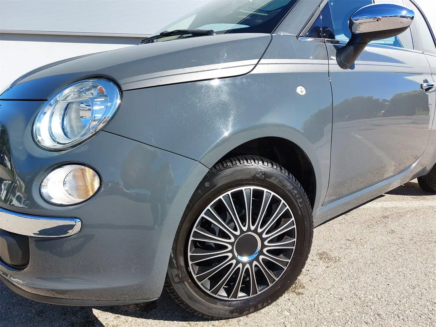 Fiat 500 1,2 69 Lounge Schiebedach Freisprech. Grau - 2