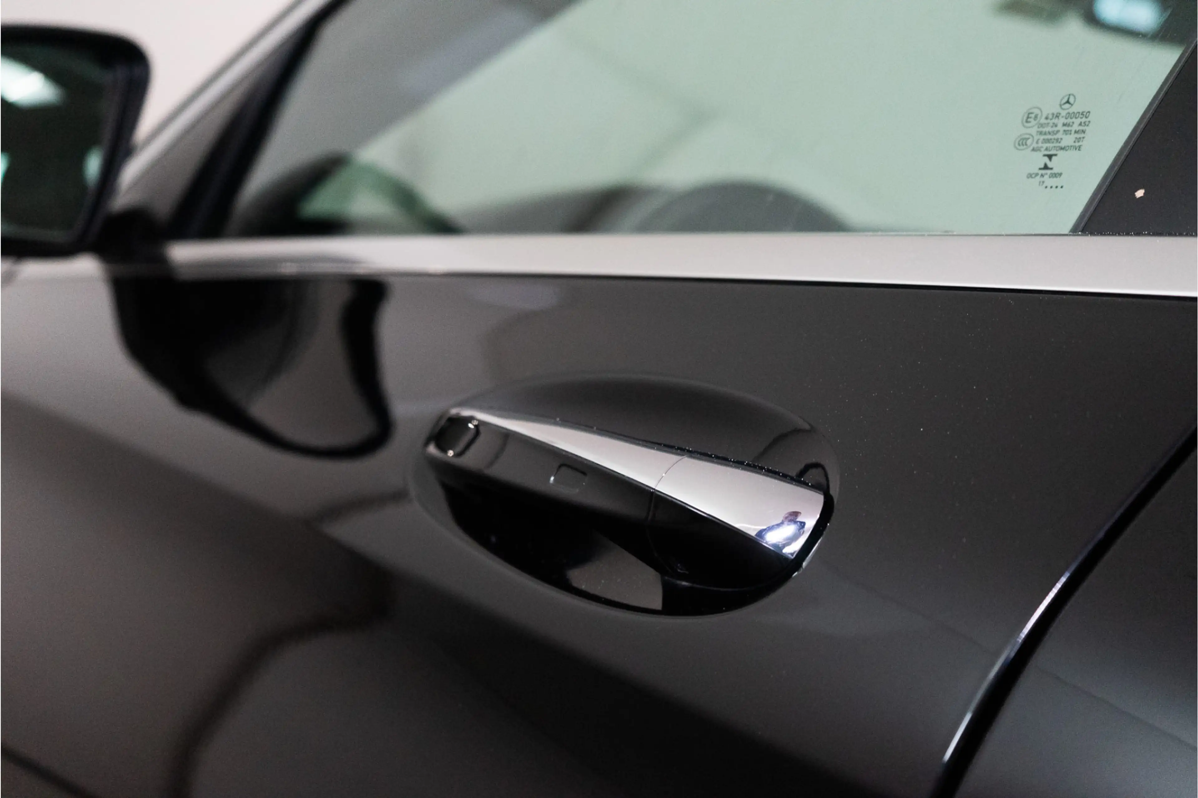 Mercedes-Benz C 350 e Business Solution AMG 279PK | Pano | Keyless | 3 — photo 7