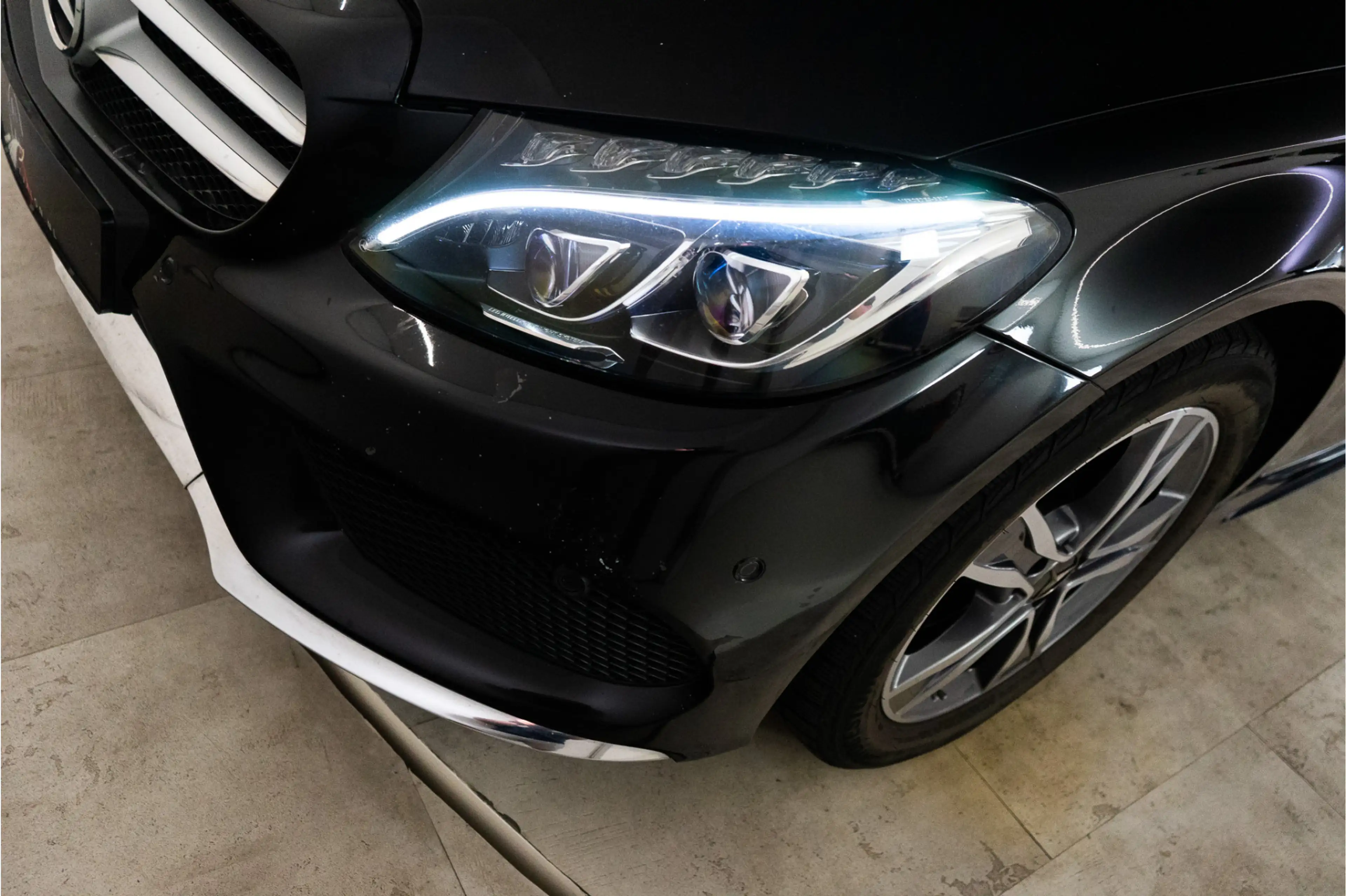 Mercedes-Benz C 350 e Business Solution AMG 279PK | Pano | Keyless | 3 — photo 39