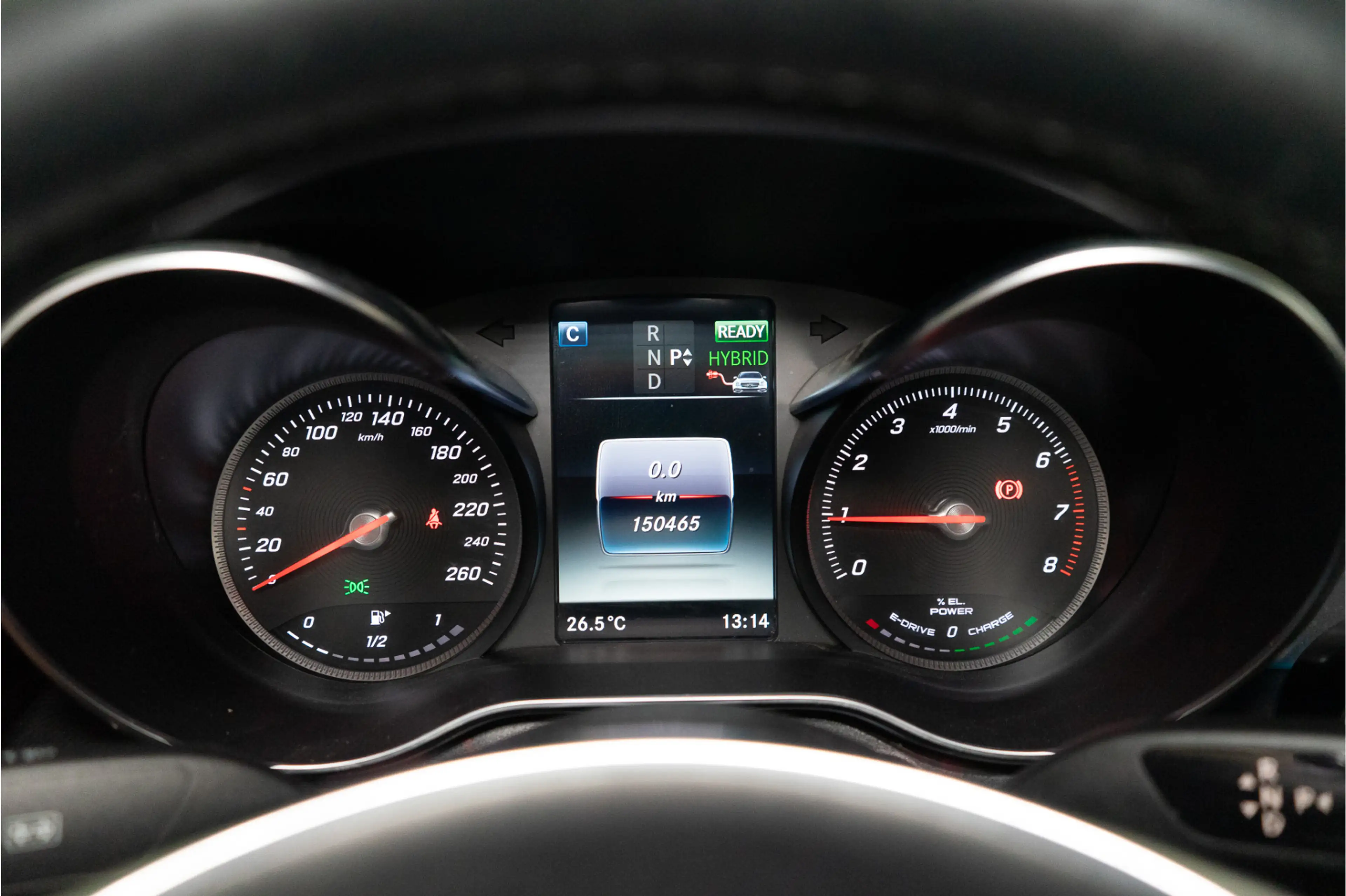 Mercedes-Benz C 350 e Business Solution AMG 279PK | Pano | Keyless | 3 — photo 23