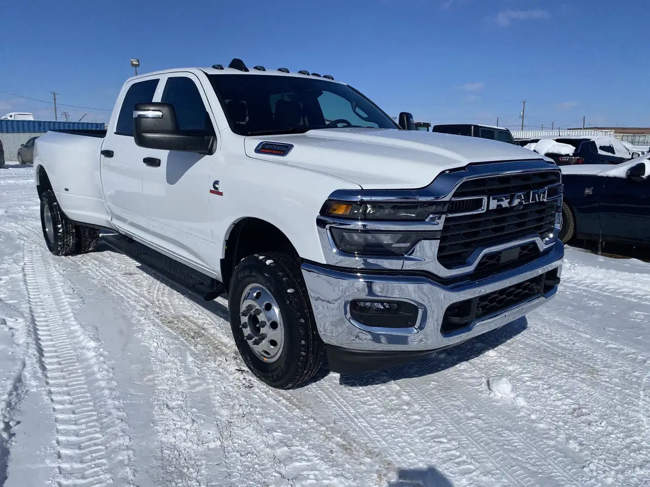 RAM 3500 снимка RAM 3500