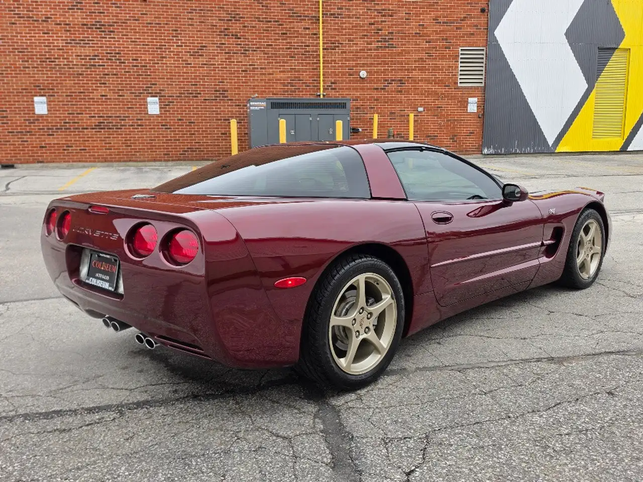Chevrolet Corvette снимка Chevrolet Corvette