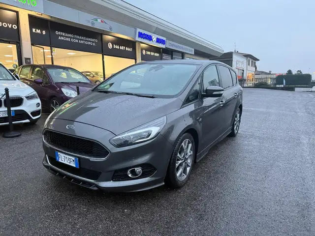 Ford S-Max 2.0 tdci ST-Line Business s 7 POSTI