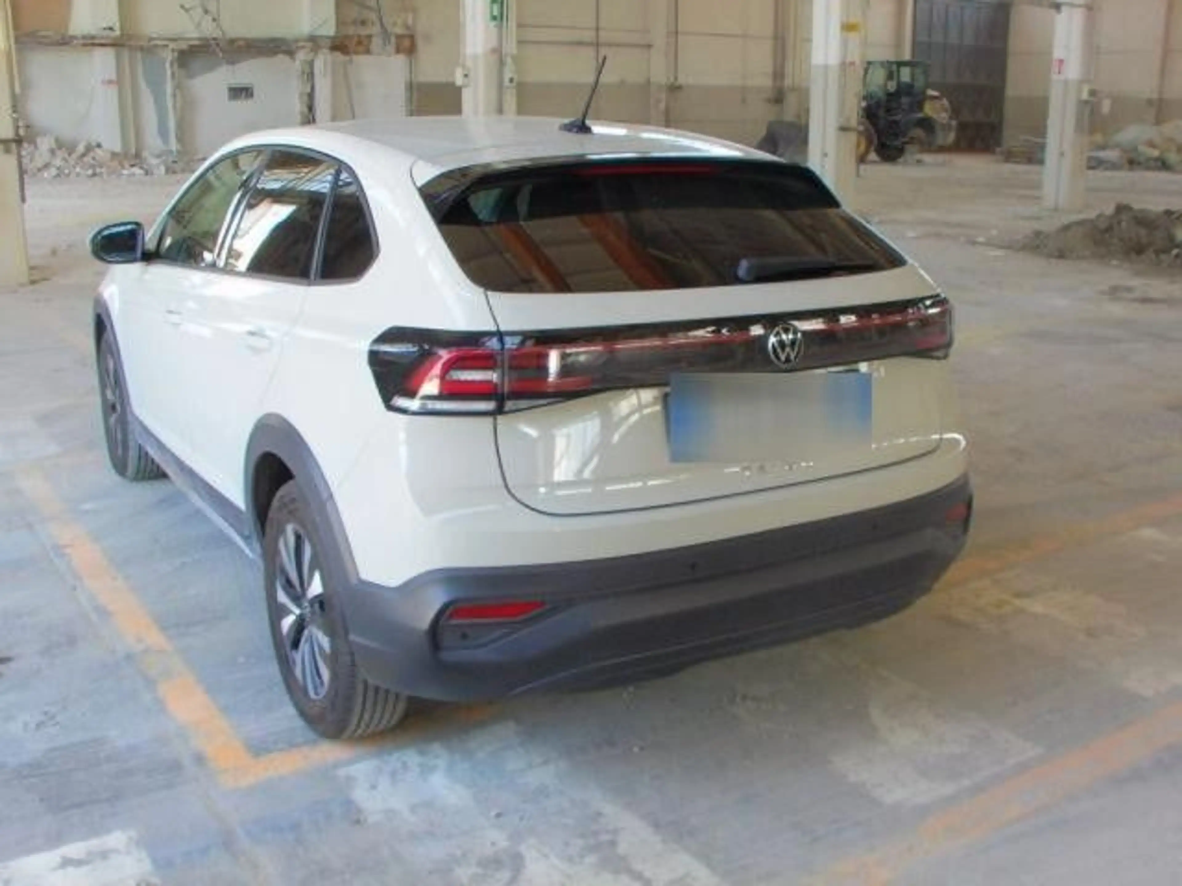 Volkswagen Taigo Life1.0TSI DSG LED Navi PDC Alu Kamera — photo 3