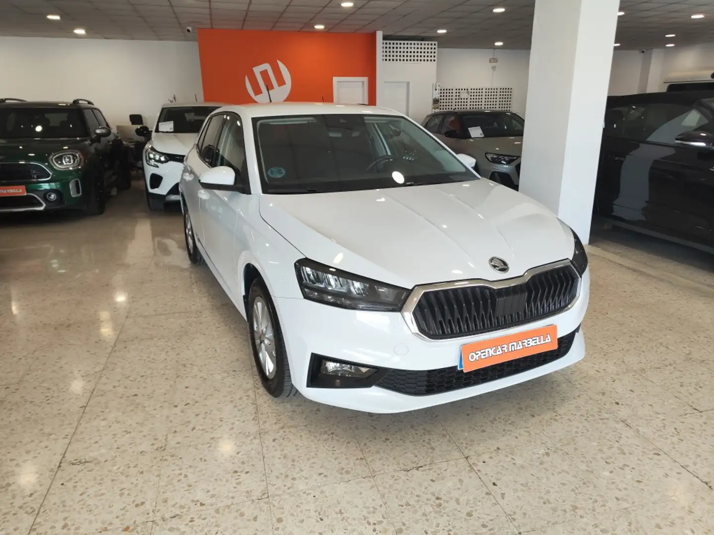 Skoda Fabia 1.0 MPI Selection 59kW Blanco - 1