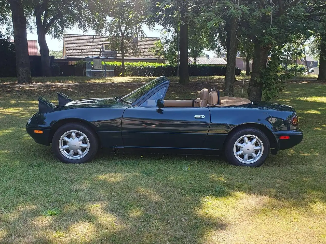 Mazda MX-5 Miata 1.6 16V BRG & TAN, foto 3