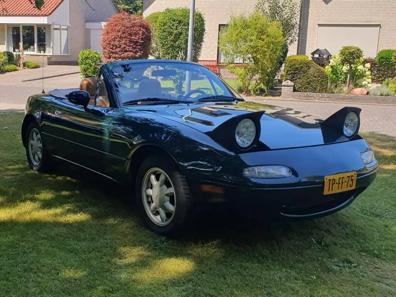 Mazda MX-5 Miata 1.6 16V BRG & TAN, foto 11