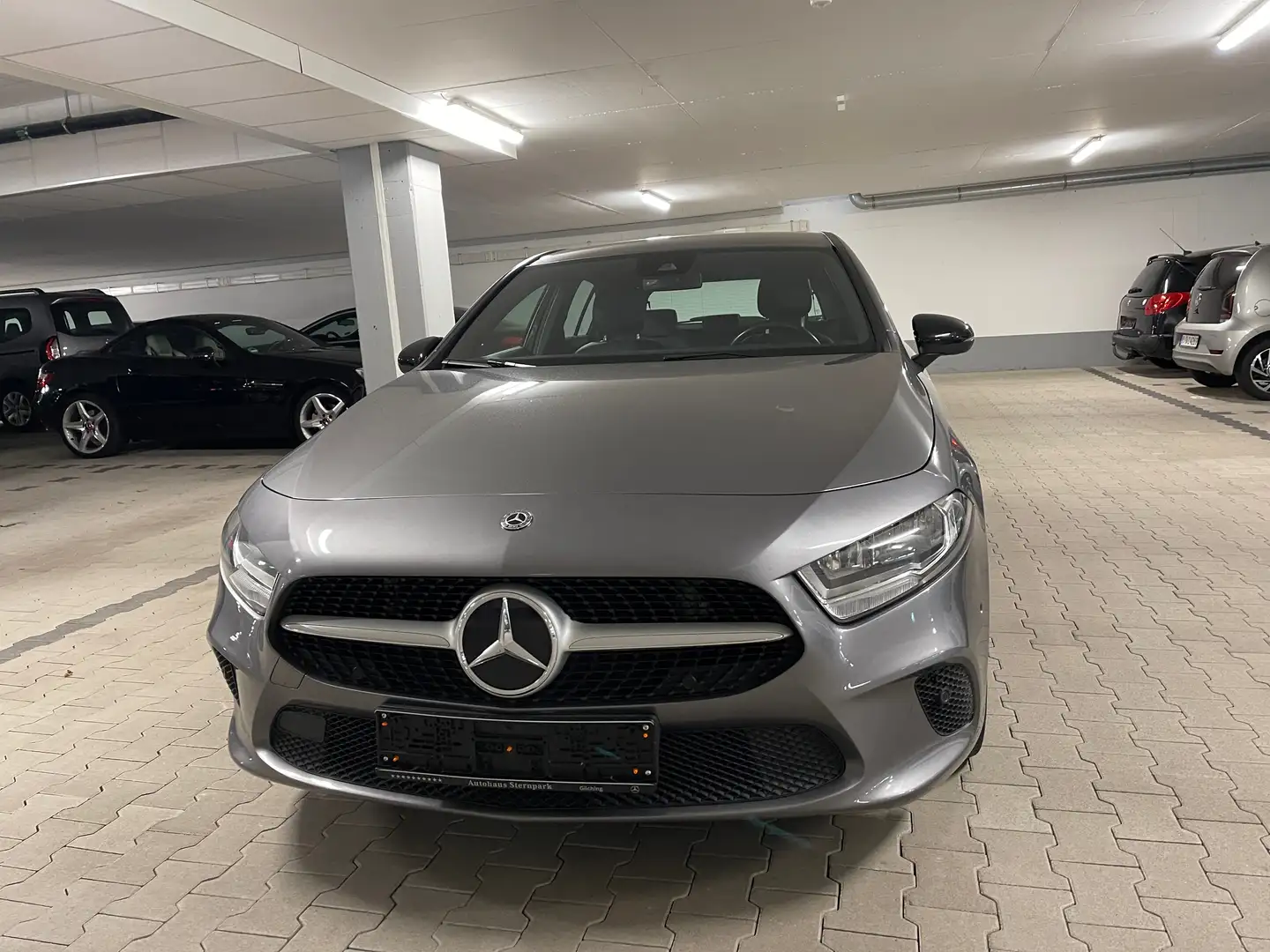 Mercedes-Benz A 220 A 220 (177.044) Grau - 1