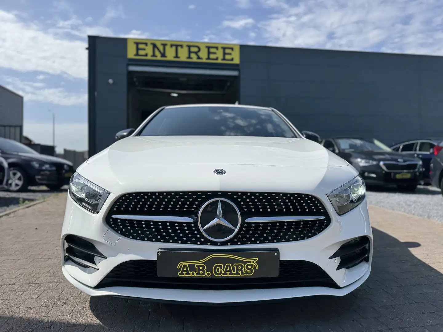 Mercedes-Benz A 200 d * AMG LINE * AUTOMATIQUE*GARANTIE 12MOIS* Blanc - 2