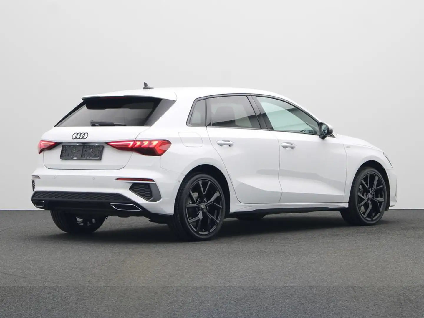 Audi A3 Sportback PHEV 40 TFSIe 204 PK  S-line S-tronic PLUG-IN HYBRIDE Blanc - 2