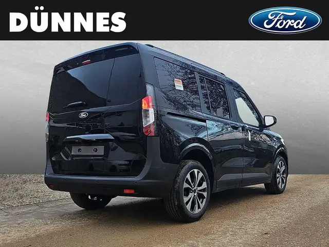 Ford Tourneo Courier view 2