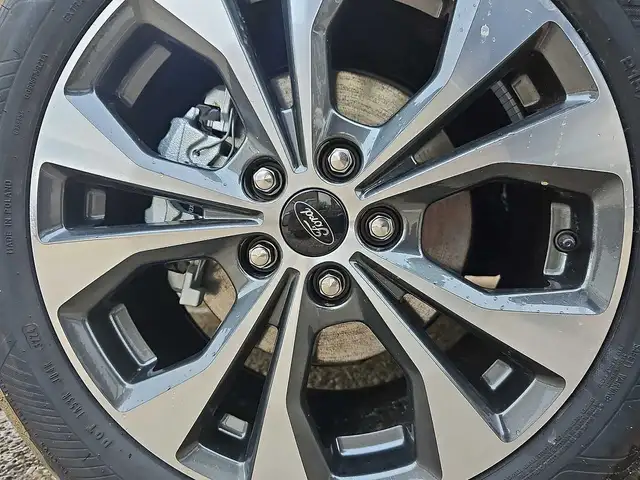 Ford Tourneo Courier view 9