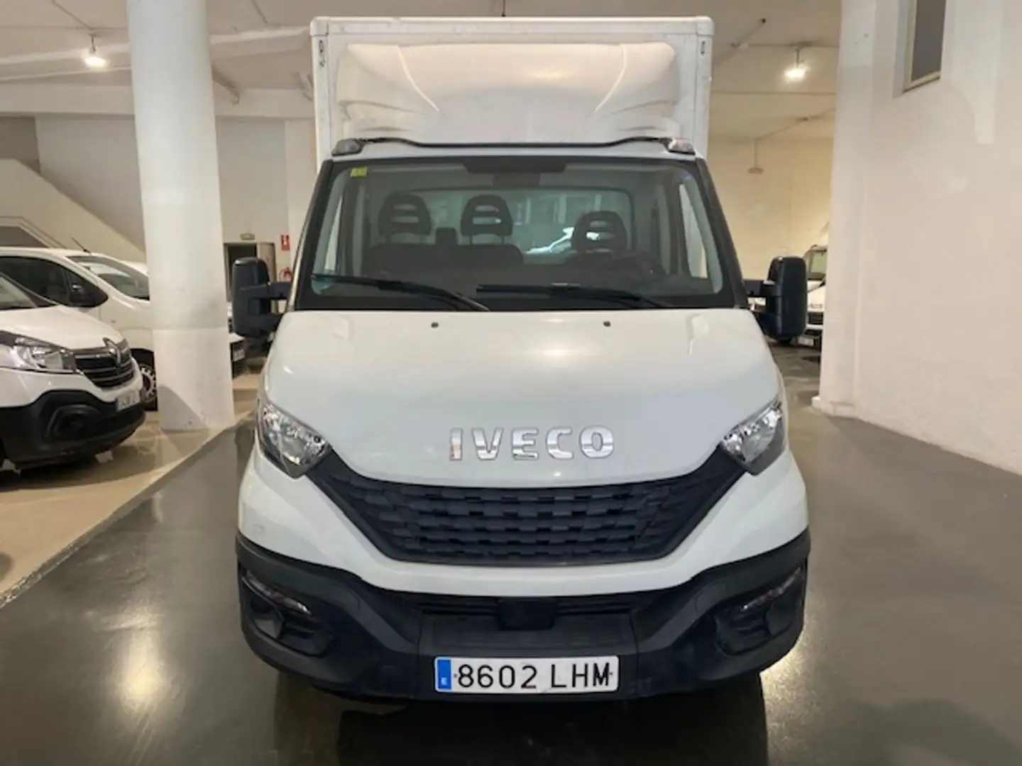 Iveco Daily Chasis Cabina 35C16 3750 160cv PLATAFORMA EL Blanco - 2