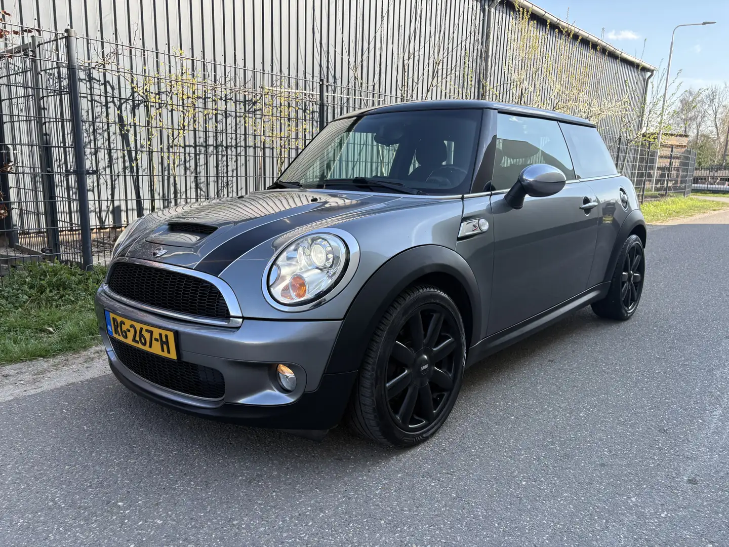 MINI Cooper S Mini 1.6 Chili / AIRCO / CRUISE Gris - 1