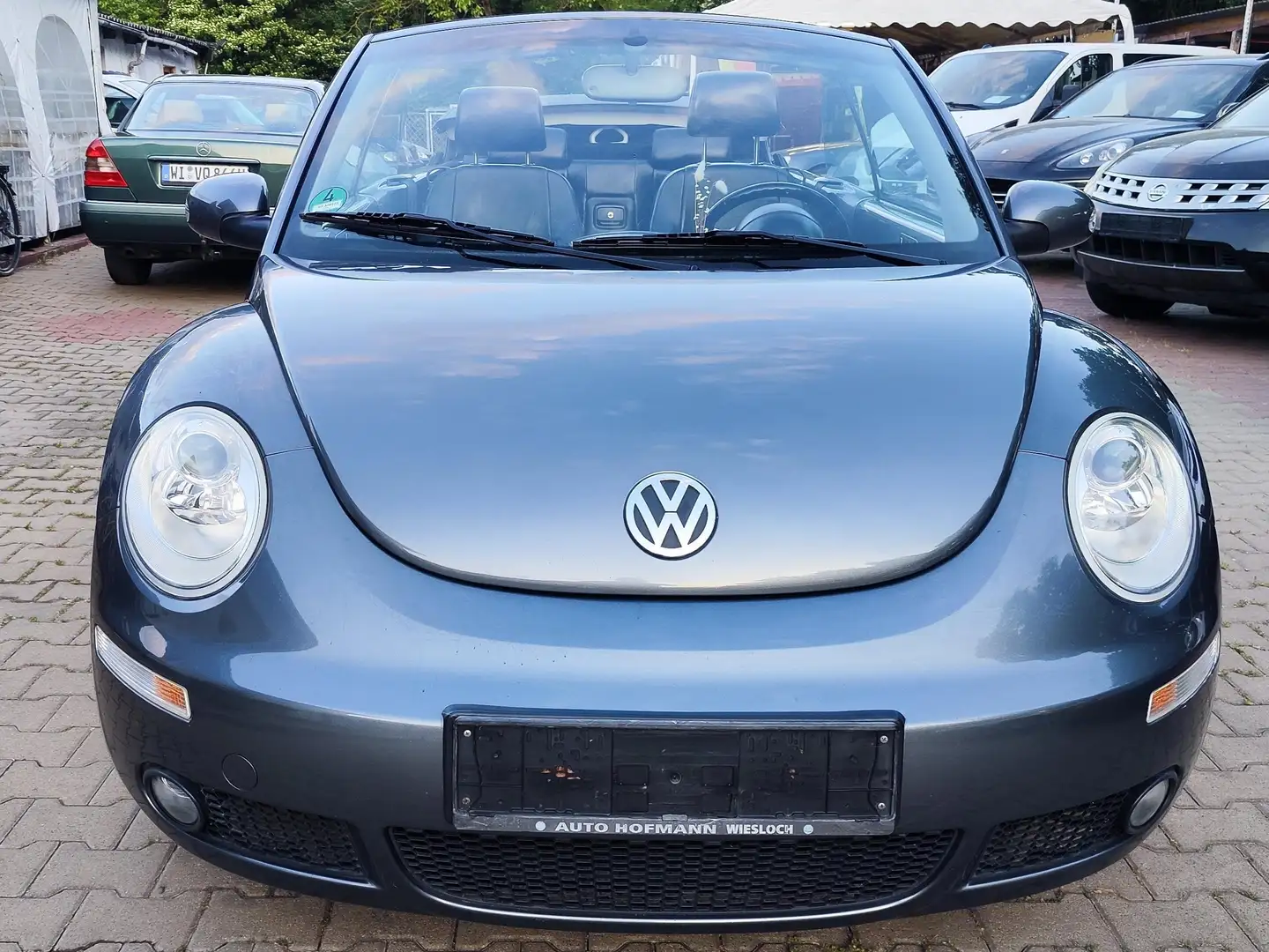 Volkswagen New Beetle 2.0 Gris - 2