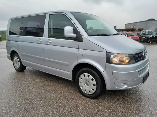 Volkswagen T5 Multivan Comfortline 2,5 TDI 4motion  159.000 km