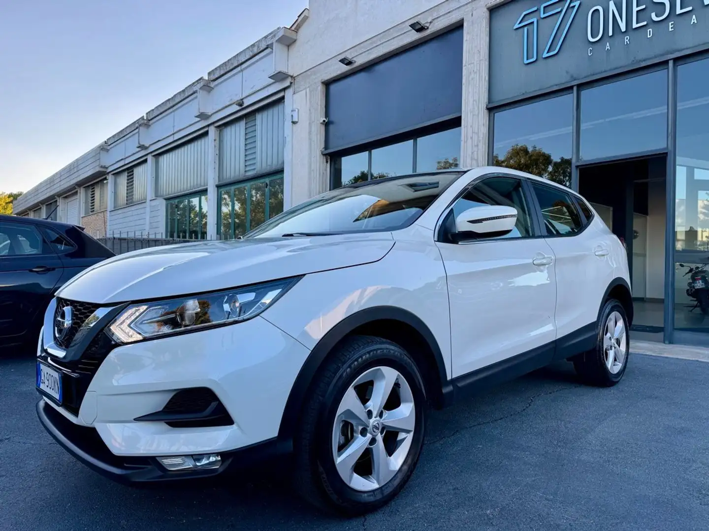 Nissan Qashqai 1.5 dci Business 115cv Bianco - 1