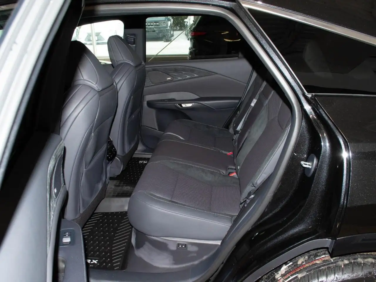 Lexus RX снимка Lexus RX