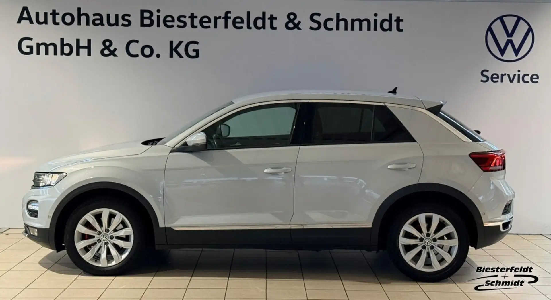 Volkswagen T-Roc Sport 1.5TSI DSG ACC Bluetooth PDC Klima Argent - 1