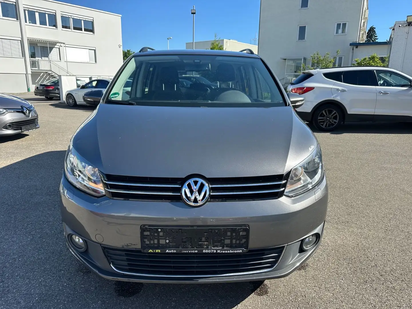 Volkswagen Touran Comfortline Hu 05/26 Grijs - 2